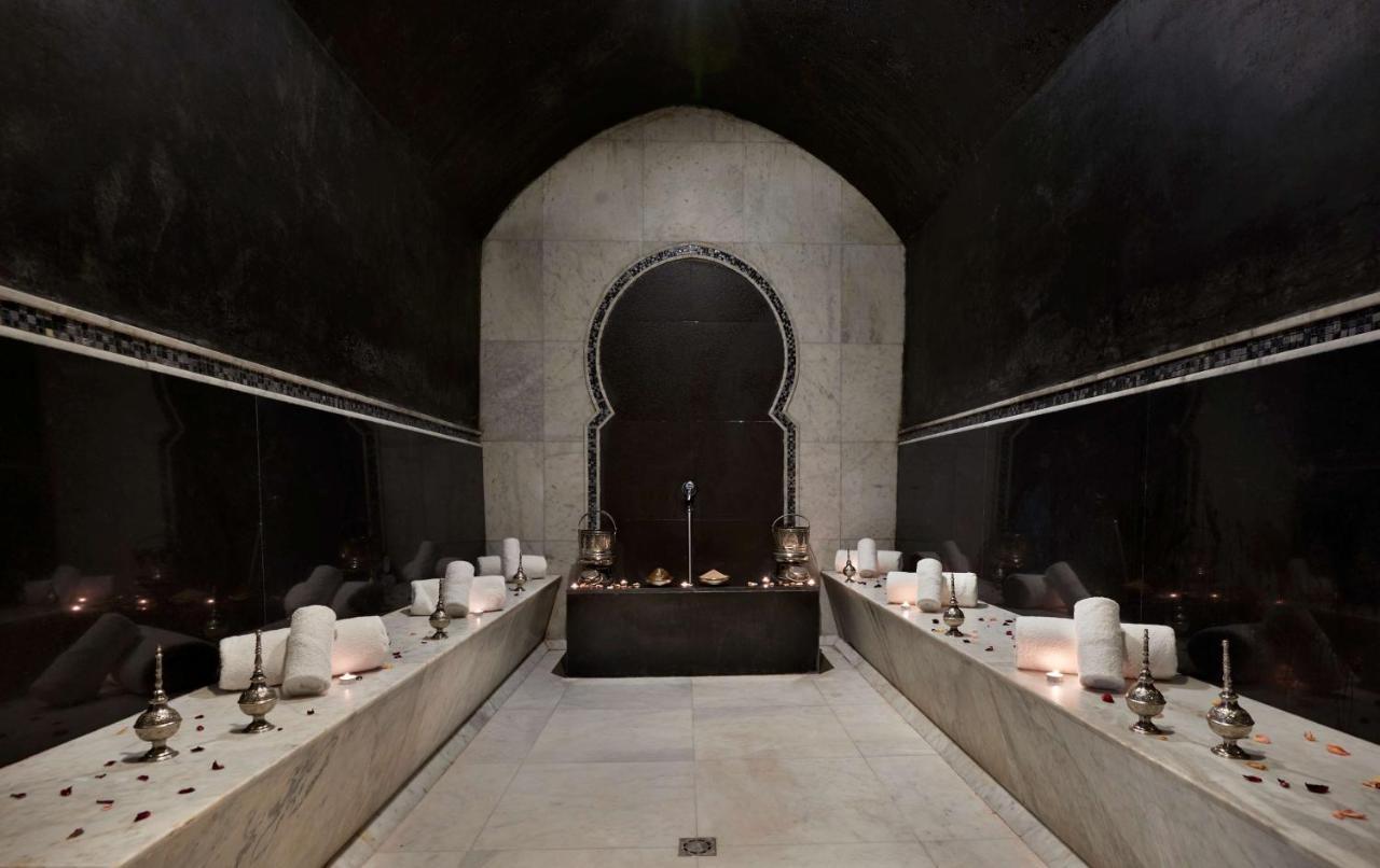 Hyatt Place Taghazout Bay Exterior foto The hammam at the Four Seasons Hotel, Marrakech