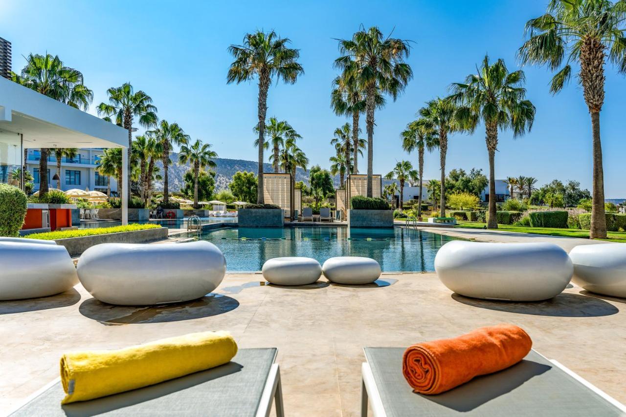 Hyatt Place Taghazout Bay Exterior foto Pool at the hotel