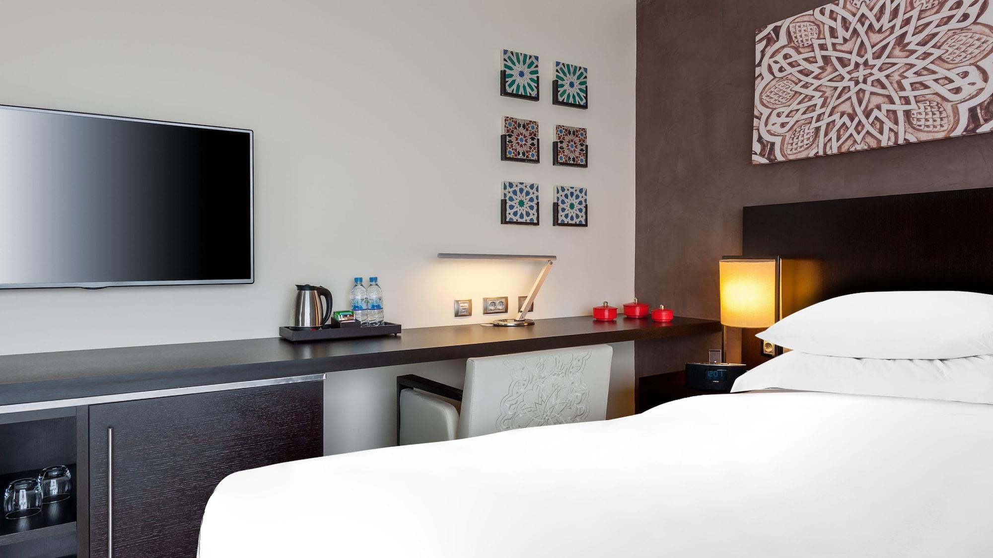 Hyatt Place Taghazout Bay Exterior foto A room at the hotel