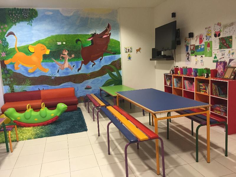 Hyatt Place Taghazout Bay Exterior foto The waiting room at the Children's Hospital of Saint-Pierre